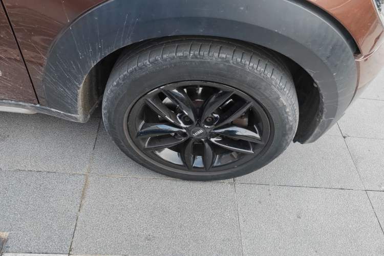 Used MINI Countryman 2014 1.6T COOPER ALL4 Fun Right Front Wheel Hub