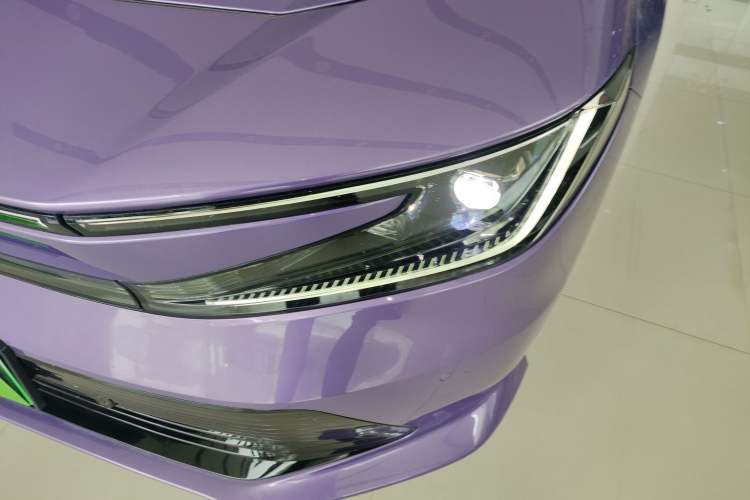 Used Honda P7 2025 Four-Wheel Drive Long-Range Max Left Front Headlight