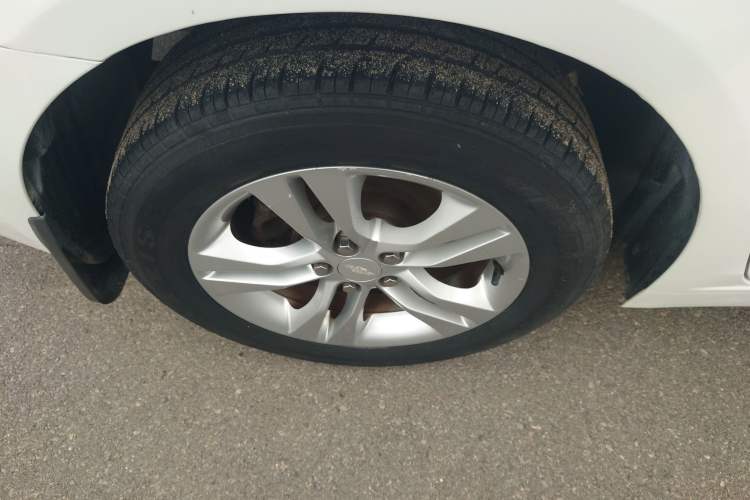 Used Chevrolet Cruze 2015 1.5L Classic SE MT Right Rear Wheel Hub