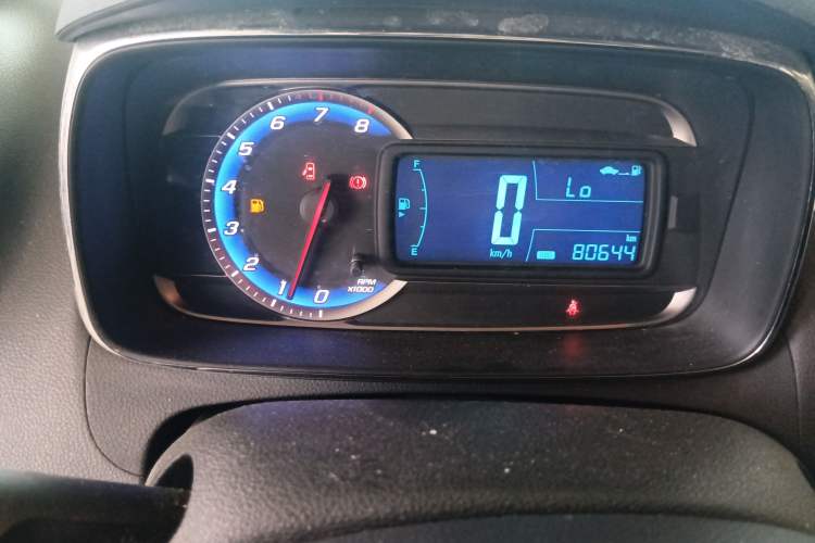 Used Chevrolet Trax 2016 1.4T Manual Two-Wheel Drive Comfort Version with Sunroof