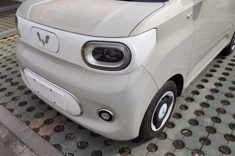 Used Wuling Hongguang MINIEV 2024 3rd Generation 170 km Left Front Headlight