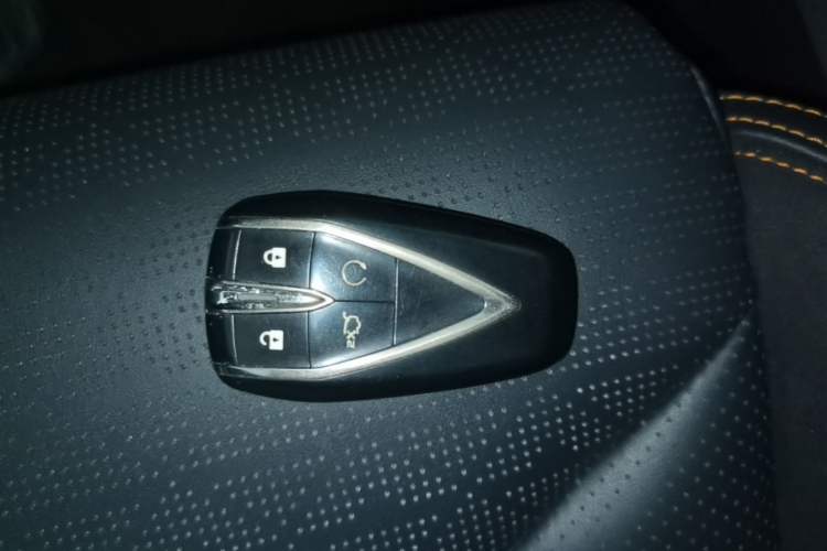 Used CHANGAN UNI-V 2022 2.0T Leading-Speed Edition