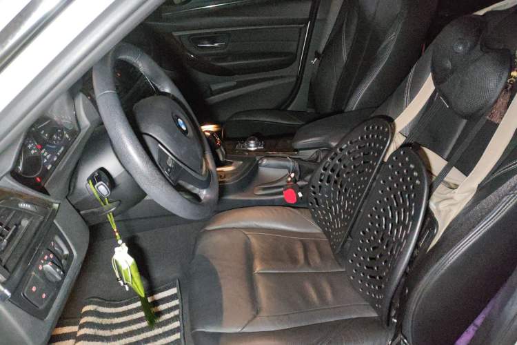 Used BMW 3 Series 2013 Facelifted 320Li Luxury Design Package
