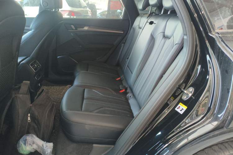 Used Audi Q5L 2025 quattro 45th Anniversary Edition 40 TFSI Luxury Dynamic Model
