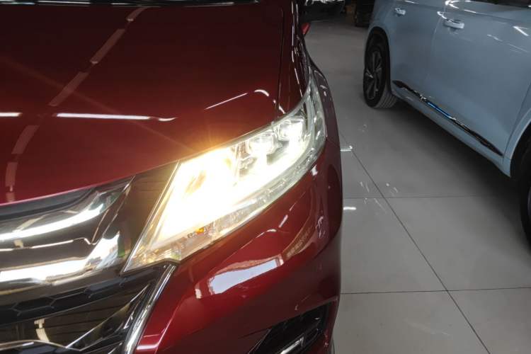 Used Honda Odyssey 2015 2.4L Prestige Edition
