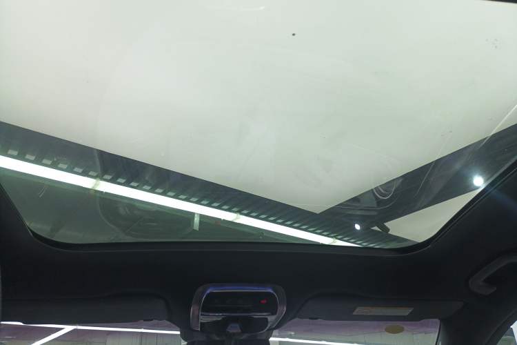 Used Mercedes-Benz EQS SUV 2023 450 4MATIC Pioneer Edition Headliner