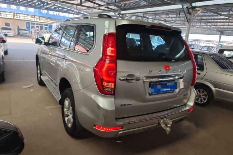 Used Haval H9 2015 2.0T Four-Wheel Drive Standard Model 7 Seats