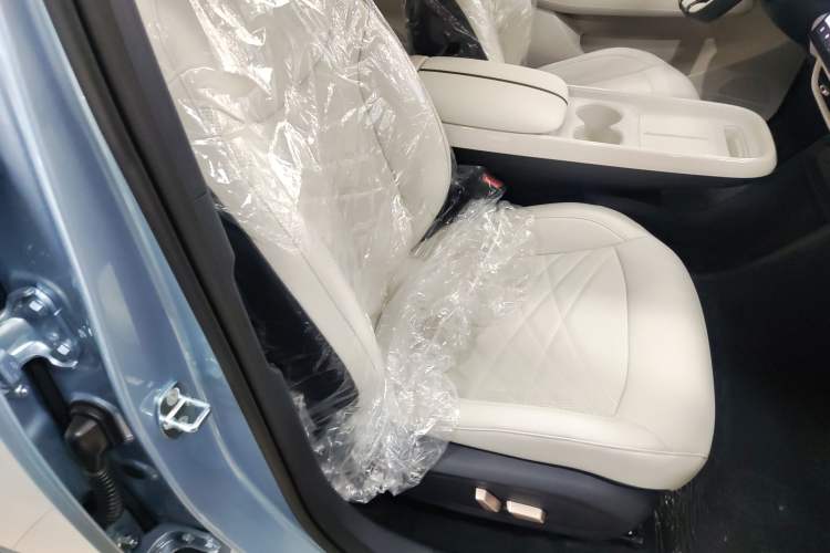 Used ARCFOX T1 2025 Model 425 PLUS