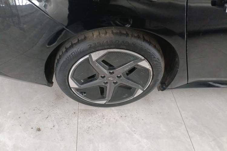 Used Dongfeng eπ eπ007 2024 530 Pro Version