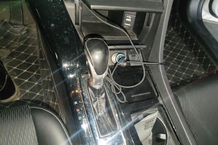 Used Honda Spirior 2017 2.0L Classic Edition Gear Lever