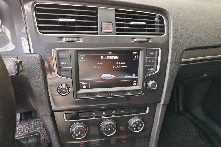 Used Volkswagen Golf 2017 1.6L Automatic Comfort Million-Vehicle Anniversary Edition