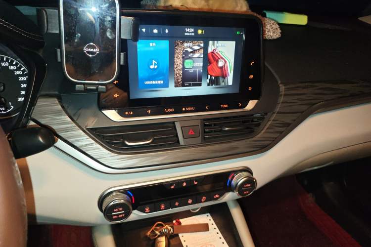 Used Nissan Teana 2021 2.0T XV AD1 Prestige Navigation Edition
