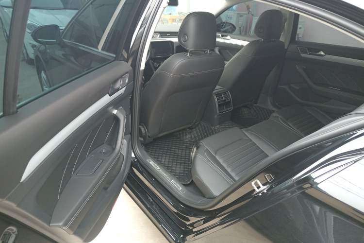 Used Volkswagen Magotan 2024 2 Million Units of Zhongxiang Version 280TSI DSG Comfort Edition