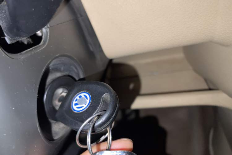 Used Volkswagen Polo 2009 Kica 1.4L Manual Fashion Edition
