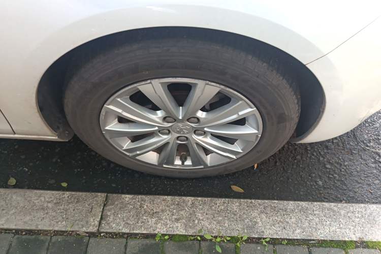 Used Peugeot 308S 2015 1.2T Automatic Jingchi Edition
