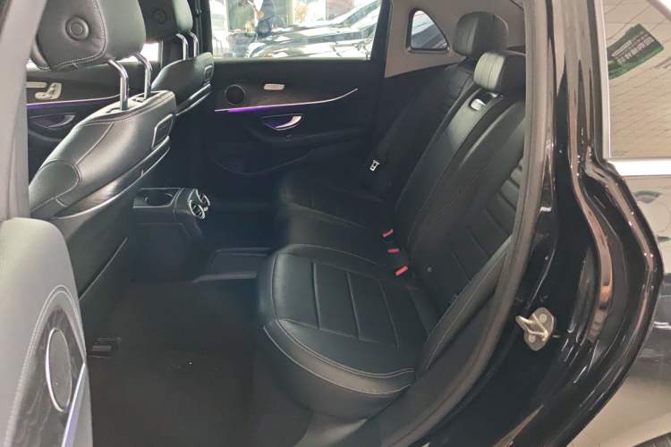 Used Mercedes-Benz E-Class 2016 E 300 L Sporty and Stylish Model