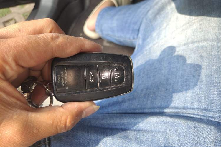 Used Toyota Camry 2018 2.0G Luxury Edition