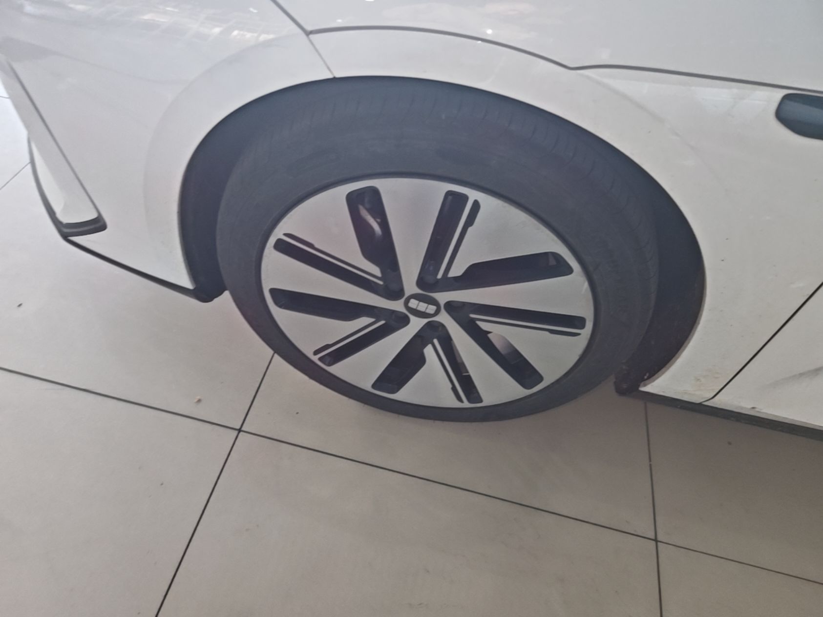 Geely Galaxy E8 2024 550 km Range Rear-Drive MAX — снимка 10