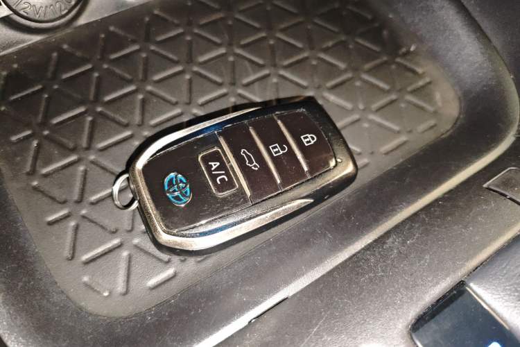 Used Toyota Wildlander New Energy 2021 High-Performance Edition 2.5L Four-Wheel Drive Powerful Version
