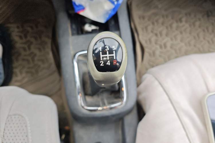 Used Brilliance Junjie FRV 2010 1.3L Manual Luxury Version