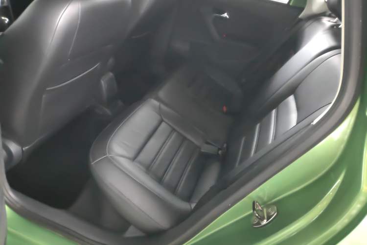 Used Volkswagen Polo 2013 1.4L Automatic Luxury Edition
