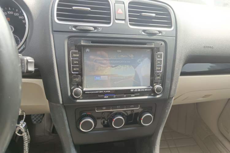 Used Volkswagen Golf 2012 1.6 Manual Comfort Edition
