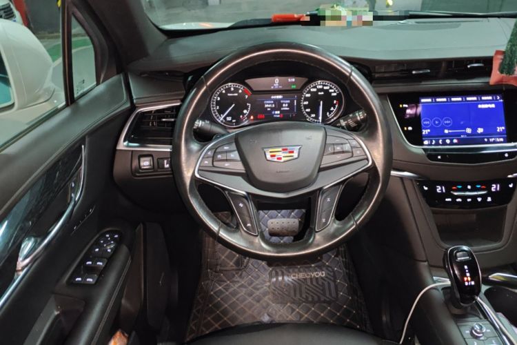 Used Cadillac XT5 2022 2.0T Two-Wheel Drive Luxury Version