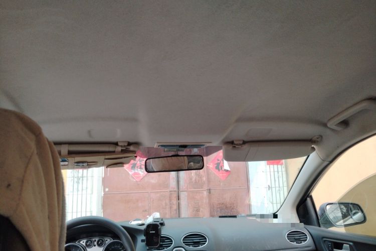 Used Ford Focus 2012 Sedan Classic 1.8L Automatic Base Model Headliner