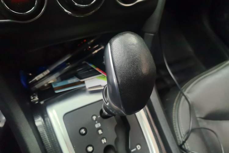 Used Citroen C4L 2014 1.6THP Intelligent Drive Automatic Dynamic Model Gear Lever