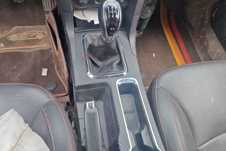 Used Geely Auto Vision 2016 1.5L Manual Happiness Edition Gear Lever