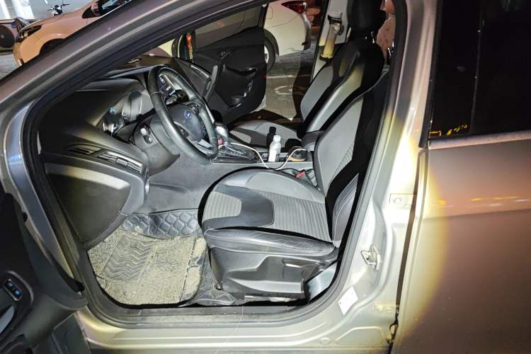 Used Ford Focus 2015 Hatchback EcoBoost 180 Automatic Elite Model