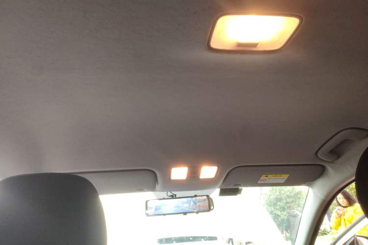 Used Hyundai Celesta 2018 1.6L Automatic GL Enjoyment Edition China VI compliant
