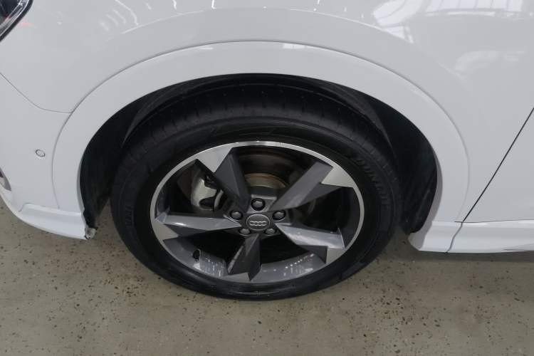 Used Audi Q3 2021 35 TFSI Fashion Dynamic Model