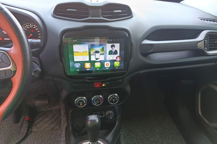 Used Jeep Renegade 2017 180T Automatic Kinetic Edition+
