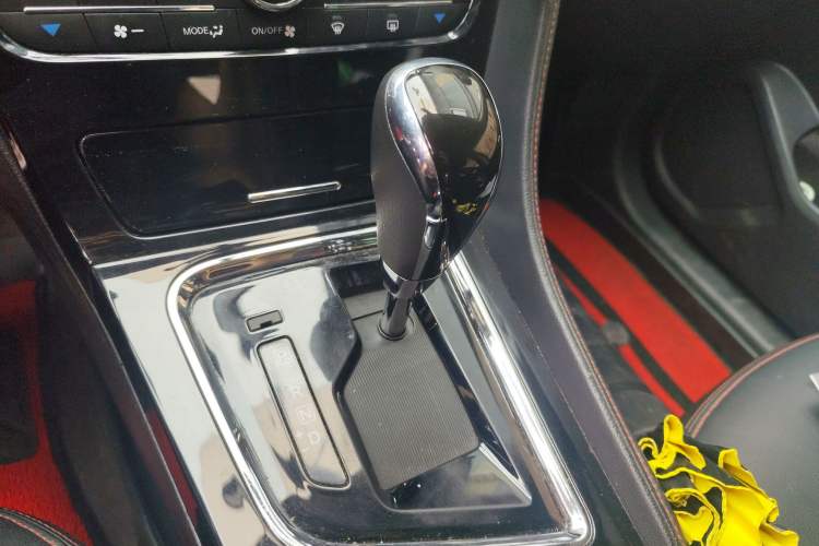 Used Venucia T70 2019 2.0L CVT Enjoy Edition China V Standard