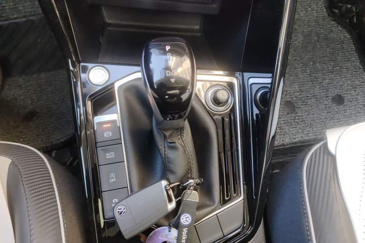 Used Volkswagen Tayron X 2024 330TSI Two-Wheel-Drive Prestige High-Energy Edition
