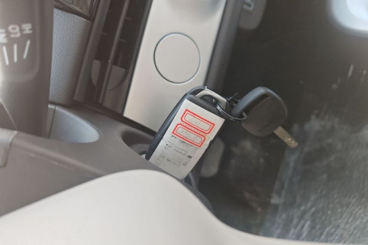 Used CHANGAN NEVO Lumin 2026 Model Treasure Edition 301km Cherished Beige Ningde
