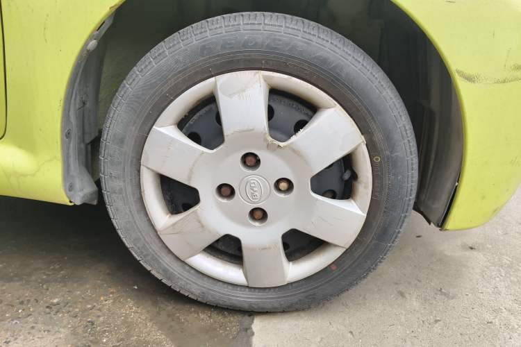 Used BYD F0 2011 Shangku Edition 1.0L XuanKu Model