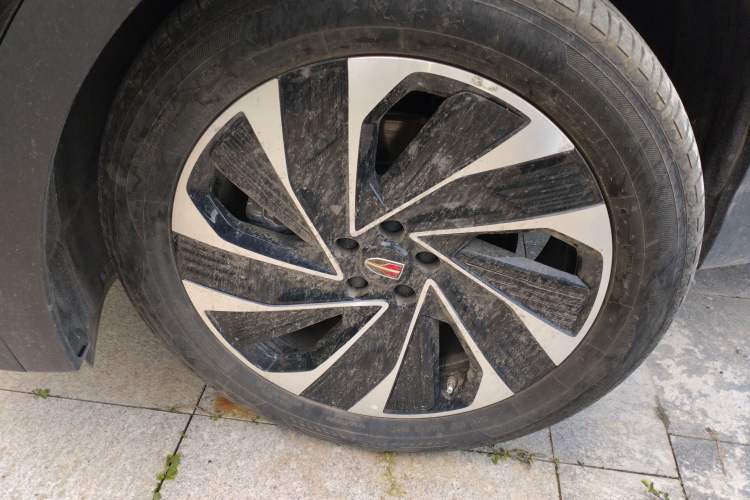 Used Hongqi HS7 PHEV 2024 2.0T PHEV Four-Wheel Drive Flagship Edition 6 Seats