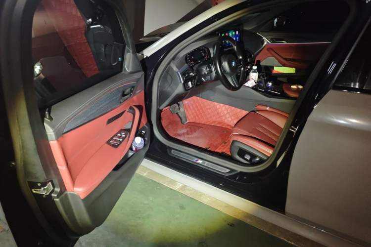 Used BMW 5 Series 2022 Restyled 530Li Leading Edition M Sport Package