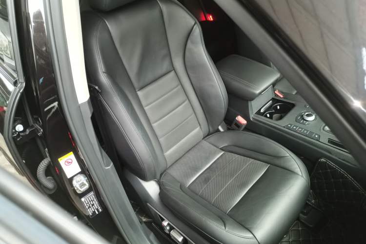 Used Wey VV7 2017 2.0T Flagship Model