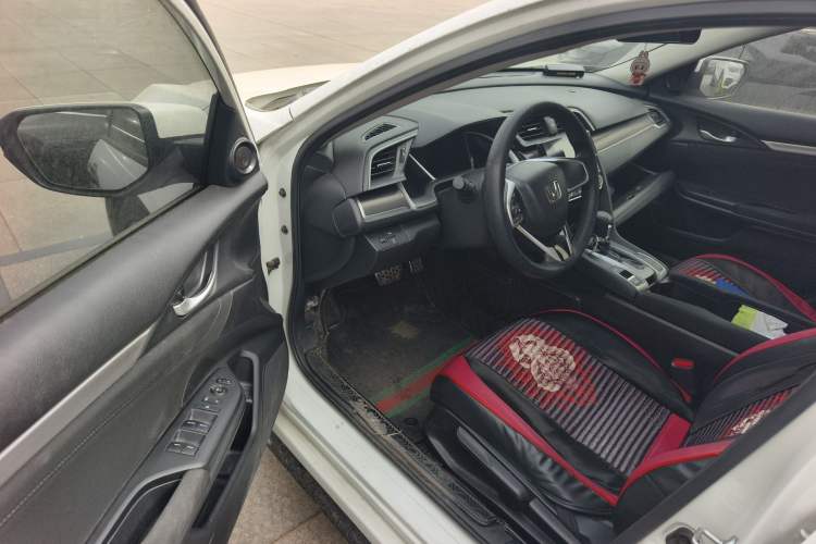 Used Honda Civic 2019 220TURBO CVT Dynamic Edition China VI Emission Standard Driver Seat