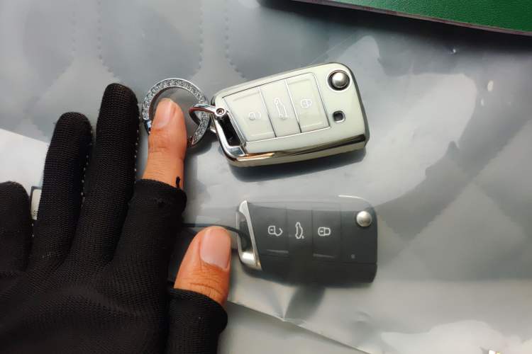 Used Volkswagen Tayron 2023 280TSI Two-Wheel-Drive Luxury Plus Advanced Version Interior 1