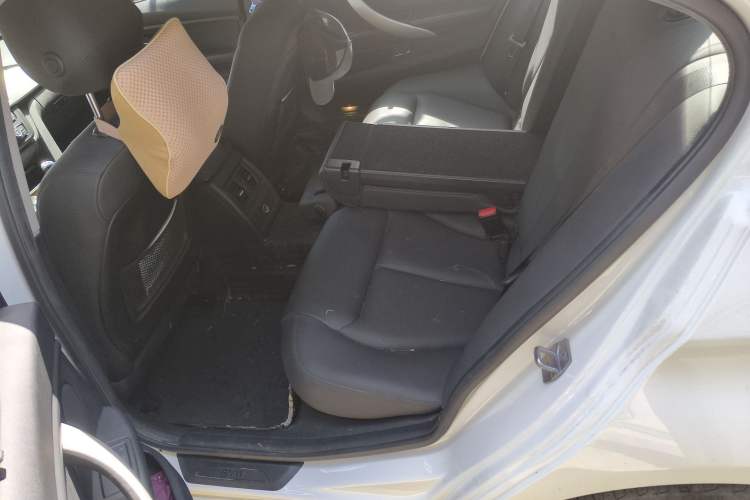 Used BMW 3 Series 2015 320Li Luxury Edition Fashion Model Left Rear Seat