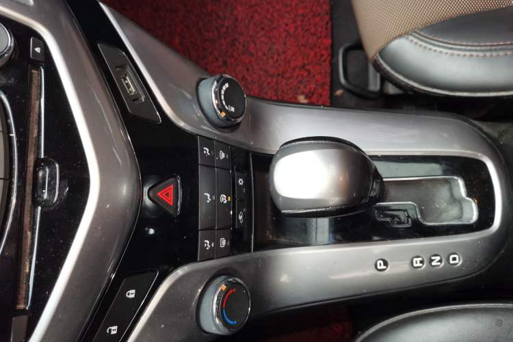 Used Chevrolet Cruze 2013 Hatchback 1.6L Automatic Luxury Model
