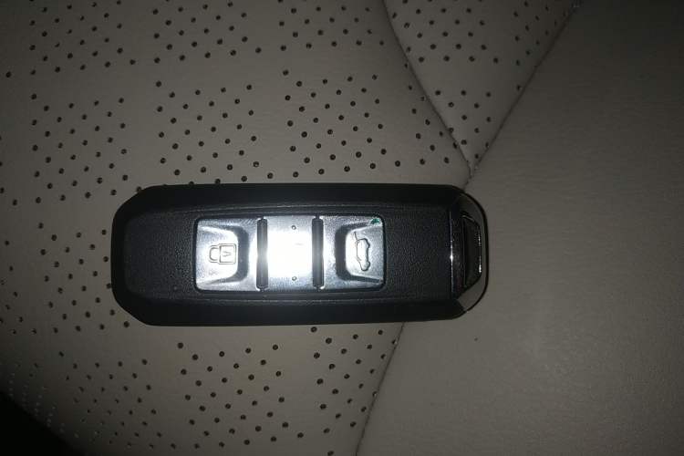 Used Baojun 730 2019 1.5T CVT Flagship Version 7 Seats China V Emission Standard