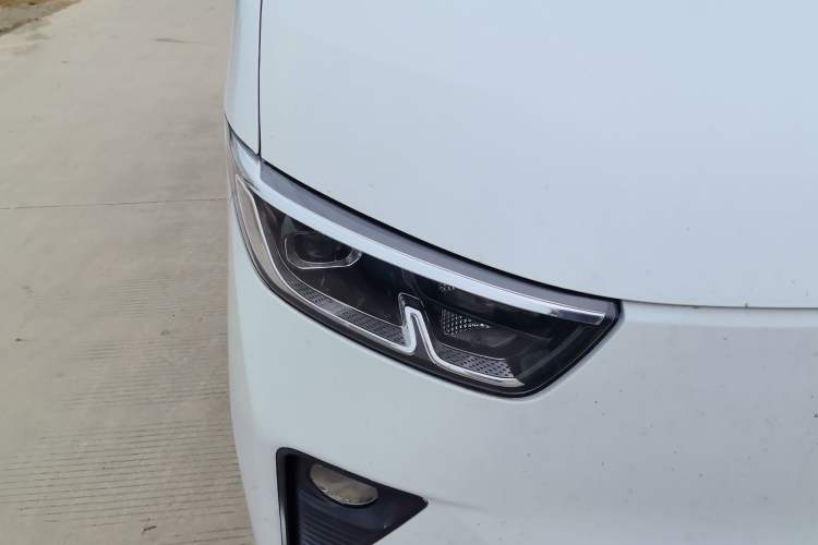 Used Wuling Yangguang 2024 300km Comfort Version with Sealed Windows 60kW
