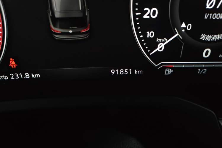 Used Volkswagen Touareg 2019 2.0TSI Ruiyi Edition China VI Standard Odometer Close Up