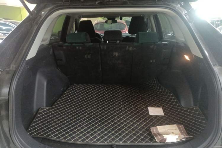 Used Toyota RAV4 2020 2.0L CVT Two-Wheel Drive Fashion Edition Trunk