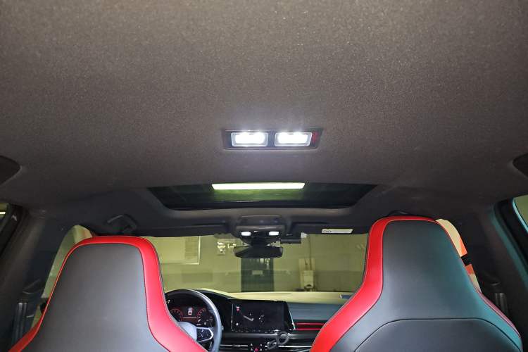 Used Volkswagen Golf GTI 2021 380TSI DSG GTI
